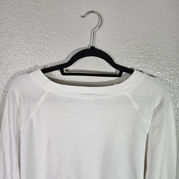 I.S.M.B.S. Essential White Sweatshirt Hand Embroidered Tahoe Size M/L - Picture 9 of 14